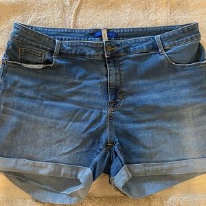 Apt.9 Blue Jean Shorts 18W